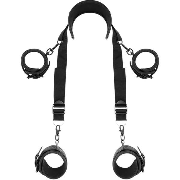 FETISH SUBMISSIVE - MEISTERPOSITION MIT 4 NOPRENE-GEFÜTTERT HANDSCHELLEN